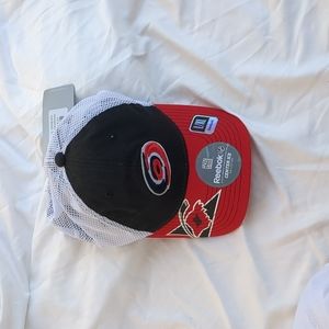 Carolina hurricanes cap size l/XL.